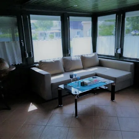 In Balatonmariafuerd Mit Terrasse, Grill Und Garten 度假居 *